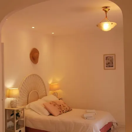 Вилла Villa Lanzac Lanzac