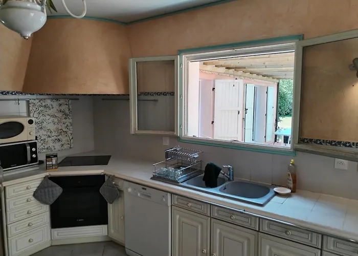 Villa Lanzac Villa *